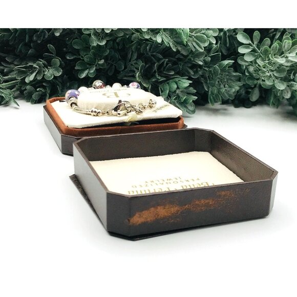 Bella Perlina Personalized Charm Bracelet With Pearls & Floral Beads In Original - Picture 5 of 6